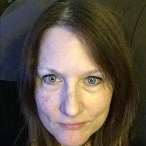 Meet your Posher, Joyce